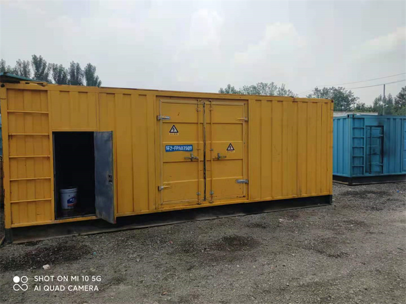 金塔200KW柴油发电机组需要配备什么型号的电缆线？