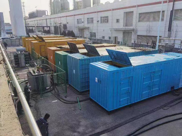 金塔380V和690V电压的电缆线相同吗？