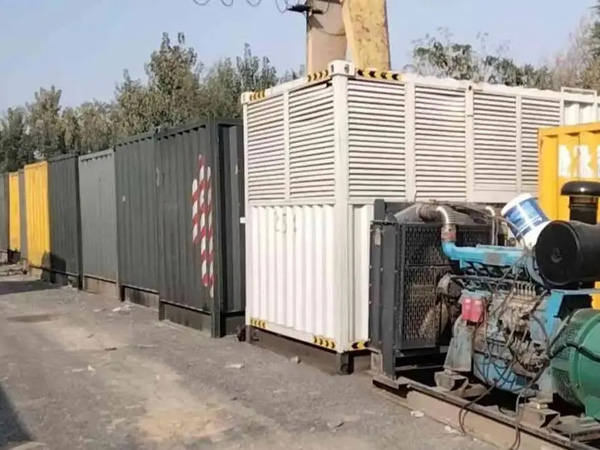 金塔200KW柴油发电机机组每小时油耗是多少？