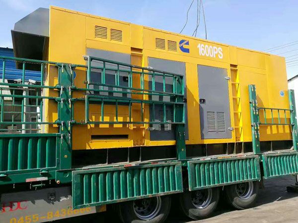 金塔测量水冷式机油散热器密封件尺寸时的注意事项有哪些？